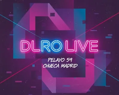 Neones de discotecas y ambiente nocturno en el barrio de Chueca, Madrid.